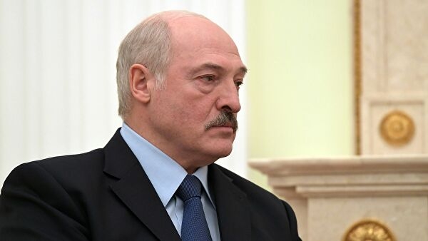 <br />
Лукашенко пригрозил «оборзевшим» силовикам<br />
