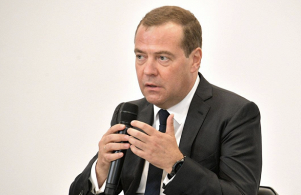 <br />
Медведев рассказал о программе оздоровления Волги<br />
